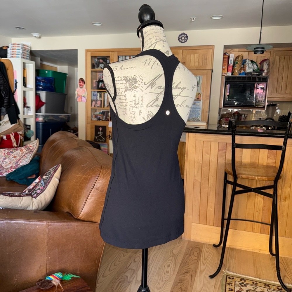 Lululemon Athletic Solid Black Racerback Tank Top… - image 4